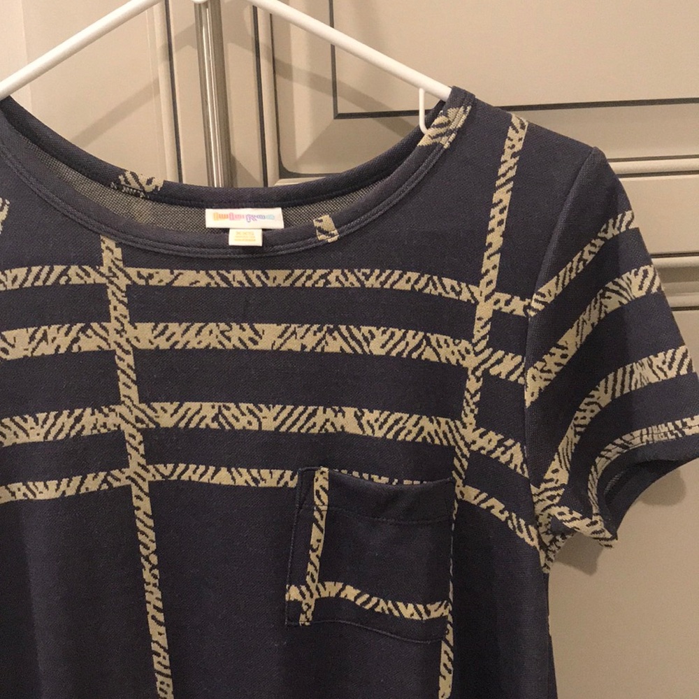 Lularoe Carly dress size XXS , high low